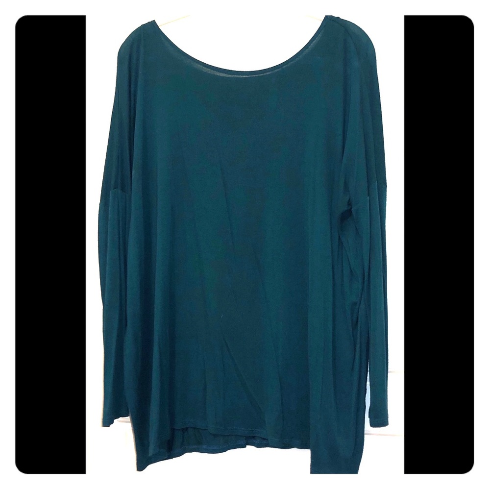 Teal piko top